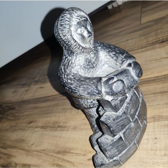VINTAGE Canada NUVUK Hand Carved Eskimo Tribal Builder Soapstone Figure Statue - Picture 2 of 12